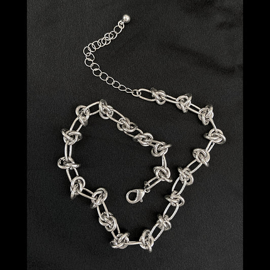 Pamela Mann Barbed Wire collar