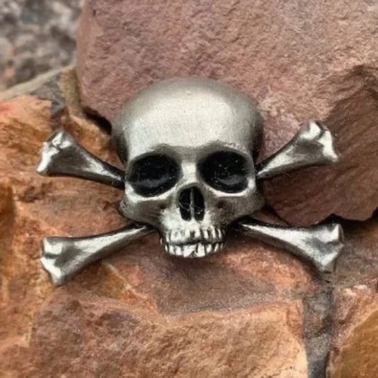 Elysium  Skull brooch