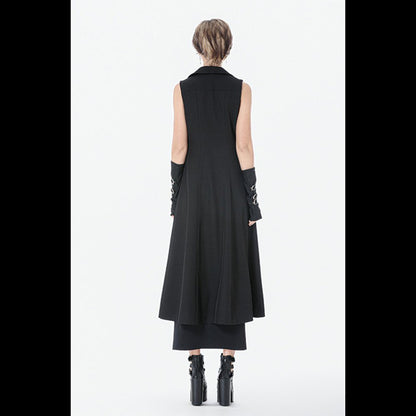 Dark In Love 'Xylia' fitted coat/gilet