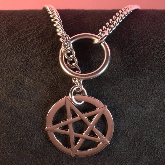 Naughty Pawsies Silver Pentagram Ring slip chain