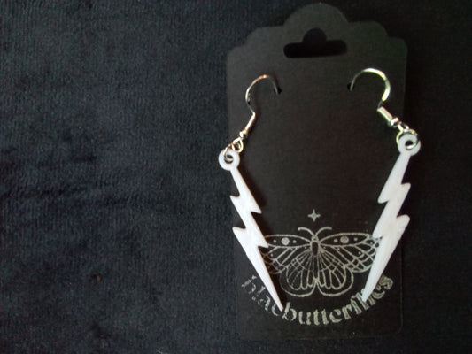 Blacbutterflies White Bolt