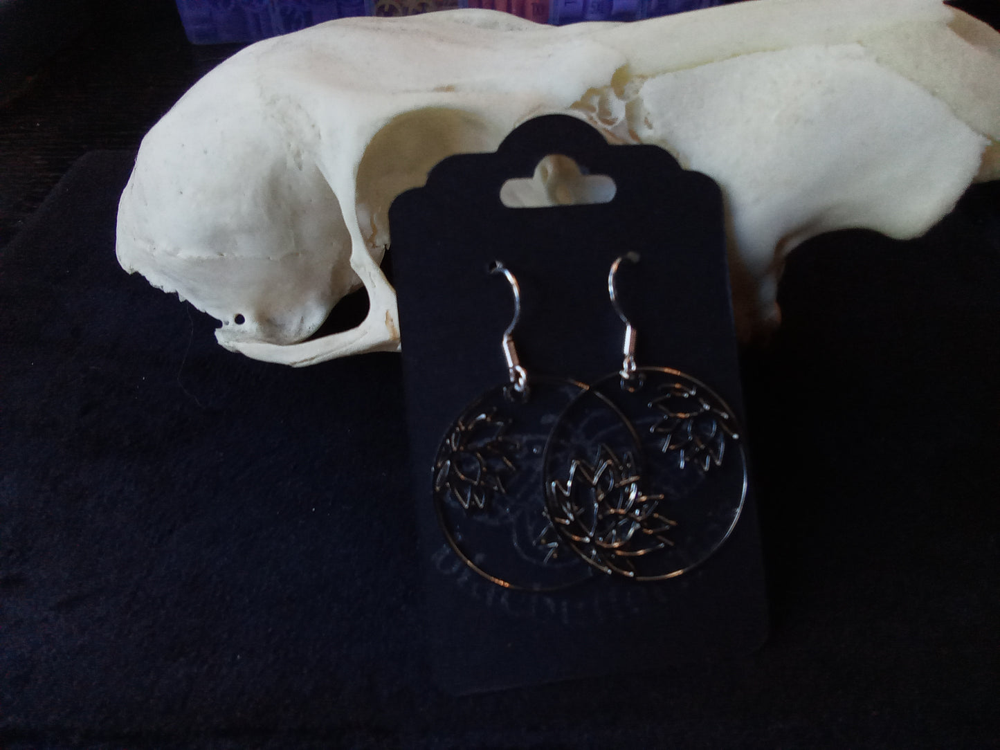 Blacbutterflies lotus flower earrings