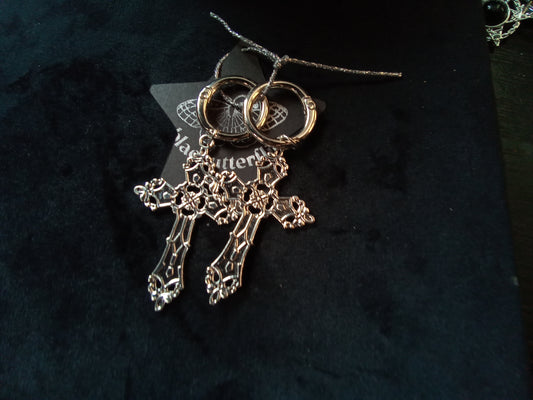 Blacbutterflies silver tone cross boot charm